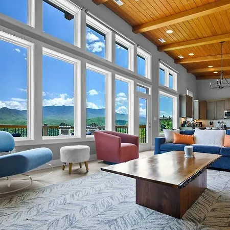 Modern Cabin Near Smoky Mountain National Park Gatlinburg Exterior photo